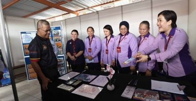 2外国人持假护照入境？. “恶意视频抹黑马形象”