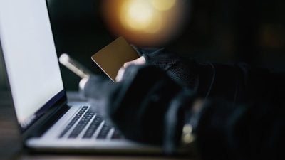 56岁女商人坠网络兼职骗局   损失逾29万令吉