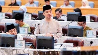 州议会丨柔料迎1020亿总投资额   大臣点名致谢各界