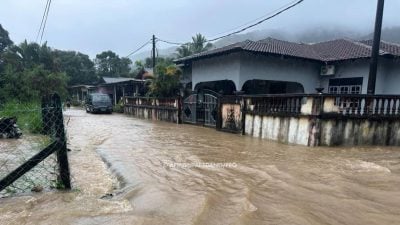 恶水淹上海岛  乐浪岛马来甘榜也淹了