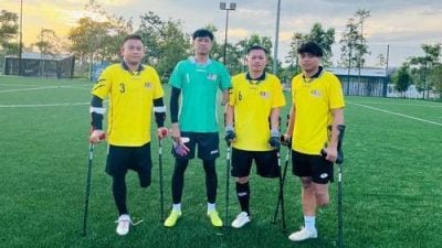 沙4残疾足球员入选国家队　征东亚区世界杯预选赛