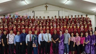 张赐明勉励乐育小六生 积极迎接未来挑战