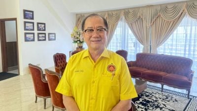 潘隆铭：民仍列为狂犬病红区 . 务必要为宠物接种疫苗