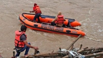 苏门答腊岛洪灾 已造成303人丧生