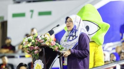 东盟校运会开幕．10国981学生竞技