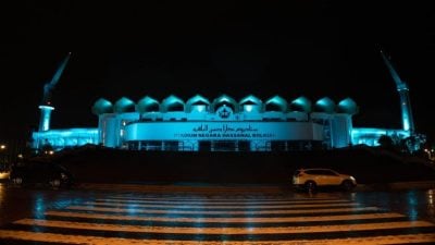 欢迎拍照上网标签支持．汶地标点灯庆儿童日