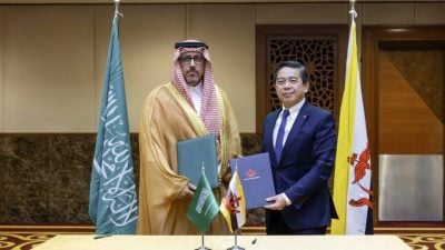 同意推进25项倡议 . 汶莱沙地深化经贸合作