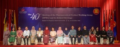 医药产品工作组会议 . 讨论应对新挑战战略