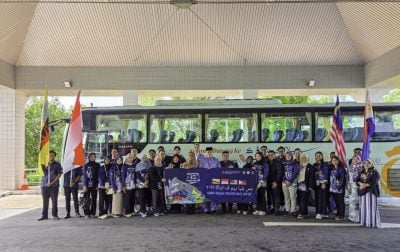 横跨多目的地学习之旅 . BIMP-EAGA青年巴士推展