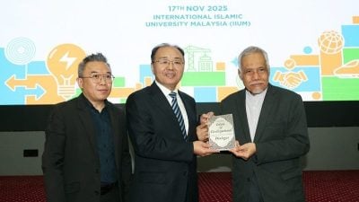 欧阳玉靖：构建命运共同体   中马关系是最佳教科书