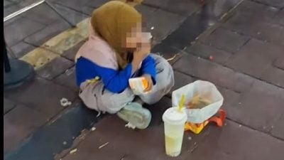 视频|“黄金地标”变“乞丐街”! 网民:传到国外太丢脸!