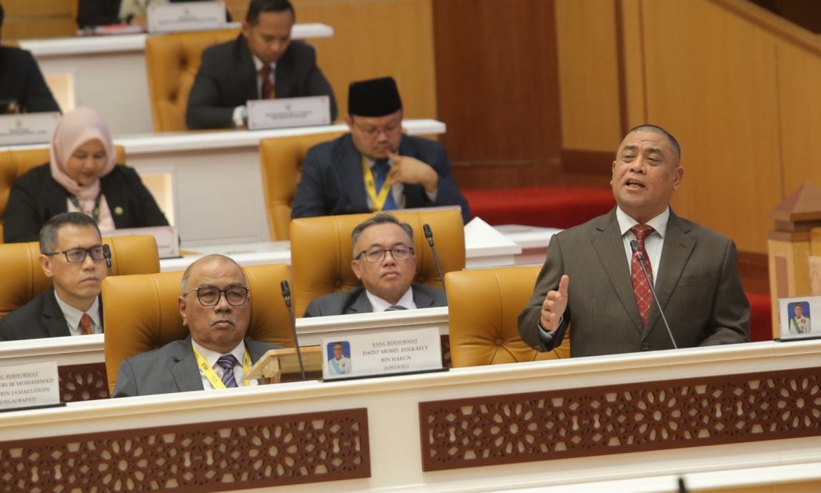 【州议会】／列第13大马计划第一滚动计划 大臣：联邦批18亿令吉466项目 