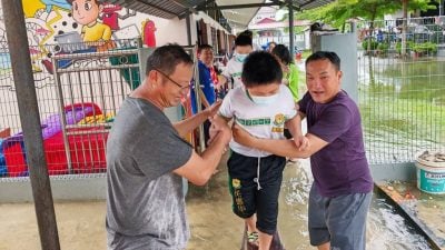 【独家】曼绒水灾| 民德华小恢复回校上课 校方用心护学生安全