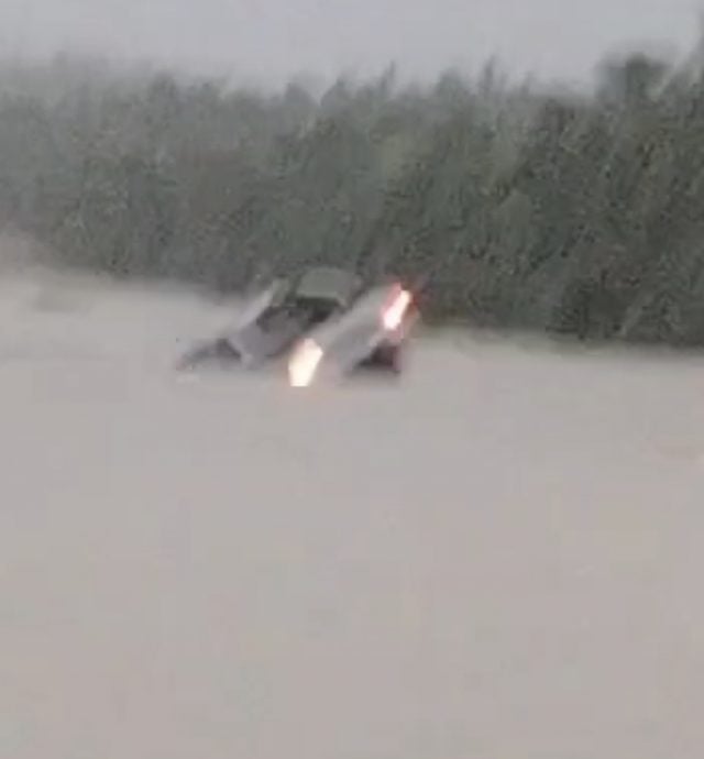 【独家】曼绒水灾|警:成功救出受困灾民 没接死亡或失踪投报