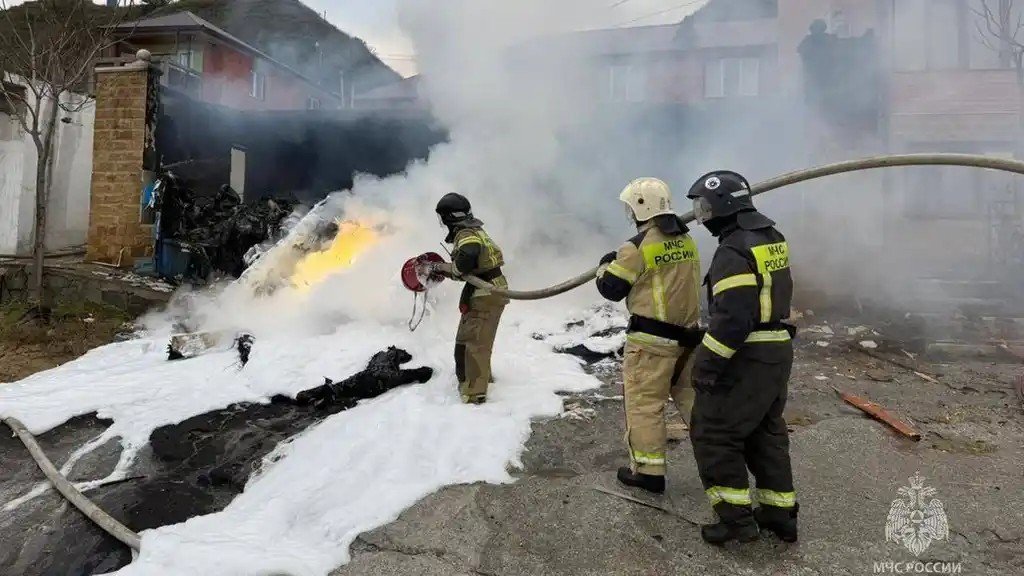 一架直升机在俄达吉斯坦共和国坠毁致4死3伤