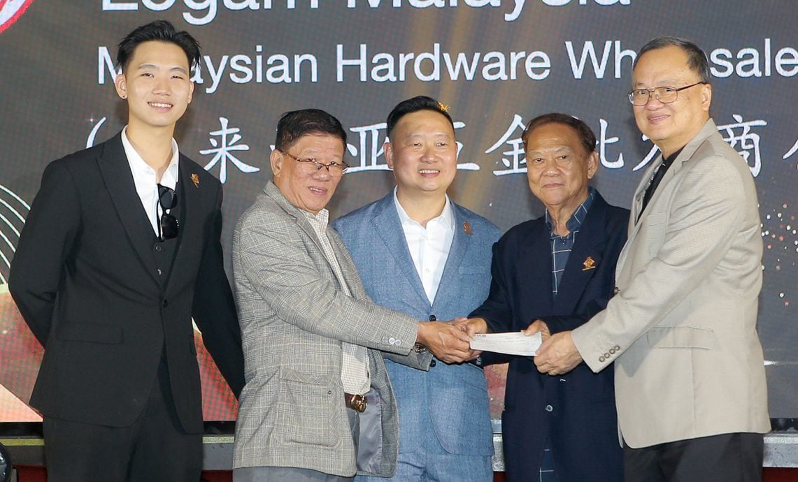 万利五金精神传三代 庆金禧百年宏图启航