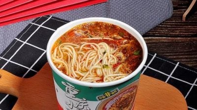 上班偷吃泡面没给钱 超商店员判有期徒刑个4月