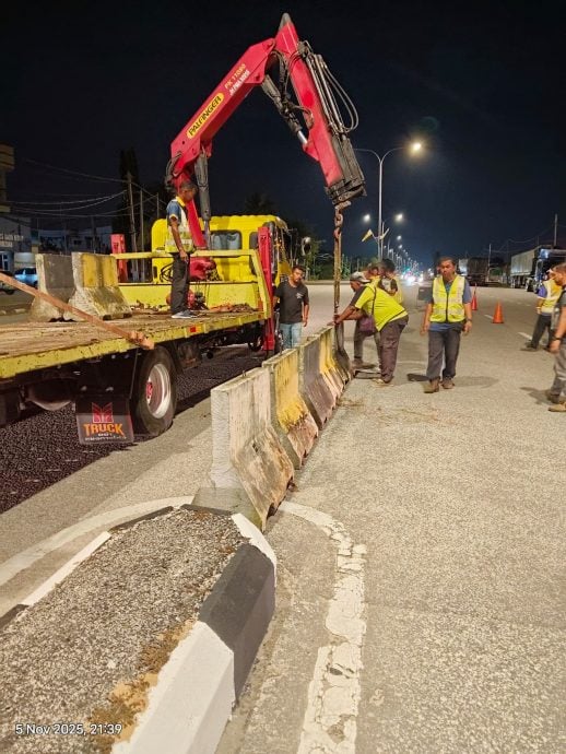下霹苏丹阿都拉路暂封锁出口 进行交通安全研究