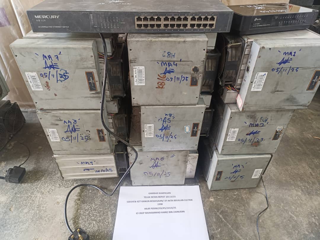 下霹警方突击比特币挖矿住宅 起获66台挖矿机