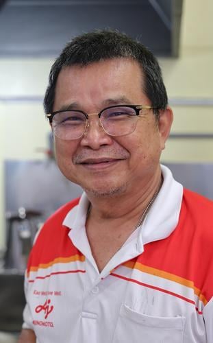 东:BMW厕所，关丹食肆业者准备好了吗？