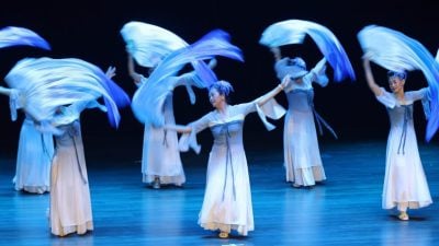 汇聚芭蕾现代传统舞蹈  舞耀彭亨赢喝彩