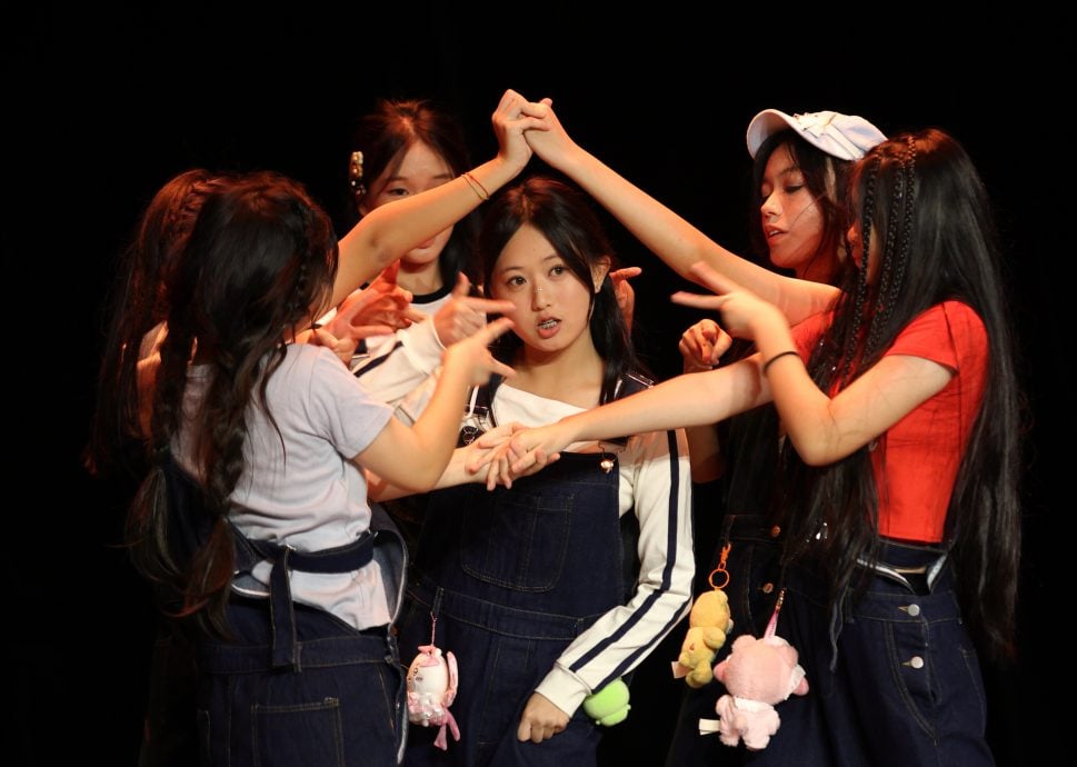 东:已签发:《舞耀彭亨・育艺传承》慈善晚会