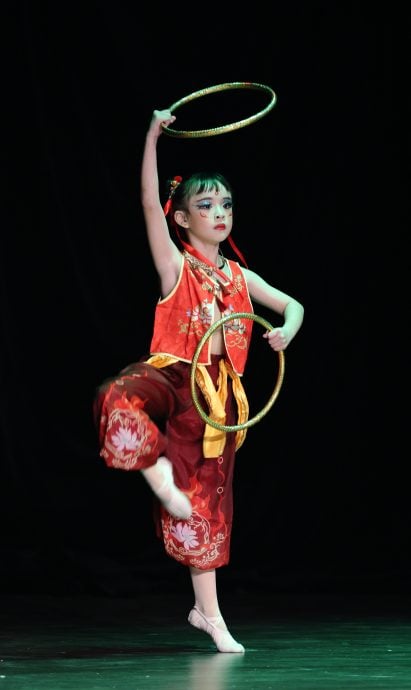 东:已签发:《舞耀彭亨・育艺传承》慈善晚会