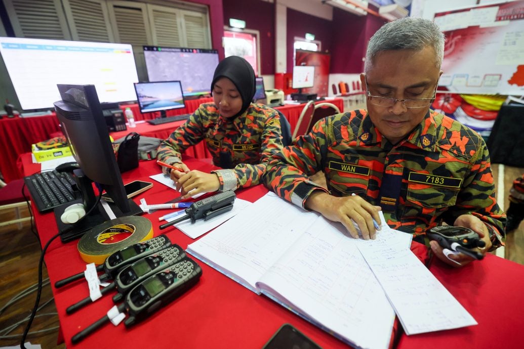 东(已签):吉兰丹州记录了618个水灾风险区,其中以巴西马县数量最多,涉及213个地区。