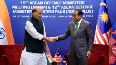 防长:双边会谈富成效   马加强与印越防务合作