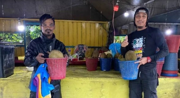 东（已签）哥打峇鲁低洼地区水灾、道路积水