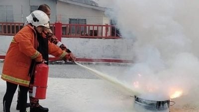 狮子会308-B1第一专区与哥市消拯局  联办讲座教防火