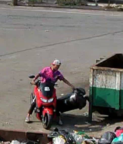 东（已签）:道北县议会追踪乱扔垃圾的居民，上门开罚单！