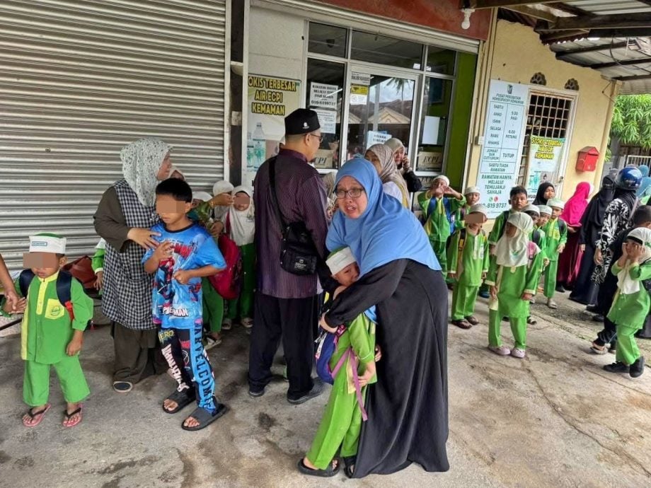 东:伊斯兰幼儿园(PASTI)今早突发大火