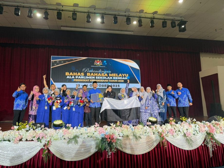 东:全国小学议会式国语辩论赛彭亨首次夺冠