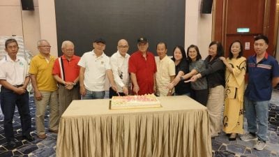 都赖路花园居联会27周年   宴请多席与居民同欢