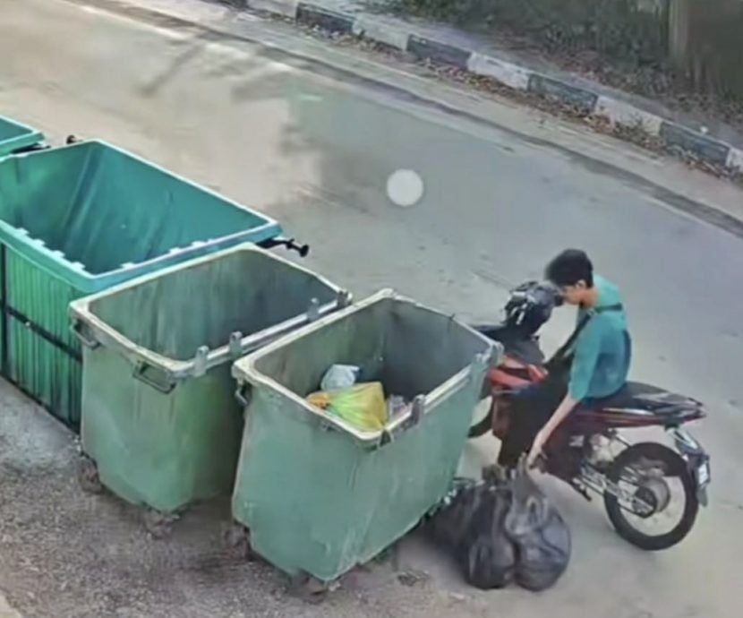 东:哥打峇鲁市议会在其官方脸书分享了一段闭路电视录像而引起了广泛关注。画面中可见一名居民在垃圾桶外乱丢垃圾,尽管垃圾桶当时是空的。