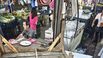 市议会大扫除 哥打峇鲁波格槟榔巴刹 11日休业一天