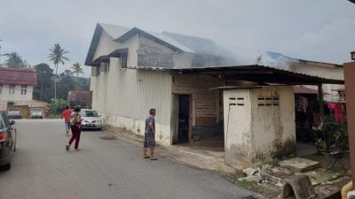 地里望大街住宅厨房失火
