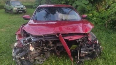 车失控打滑揭发  6缅男图偷渡入登