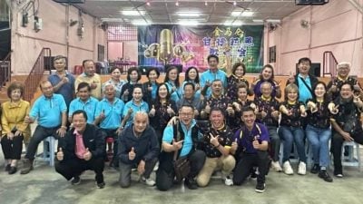 潘昭银：各地歌友互拜访交流 歌唱团体可带动地区旅游业