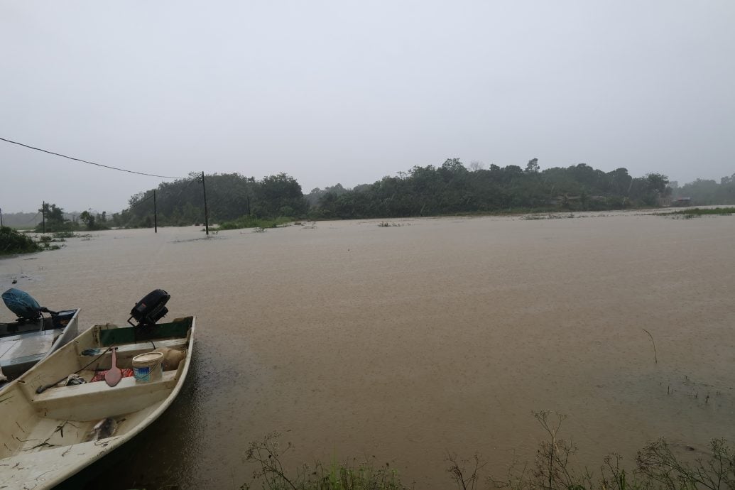 东：已签发：长命雨，导致关丹淹了！