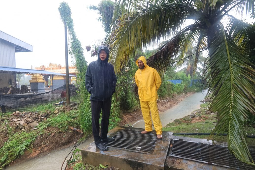 东：已签发：长命雨，导致关丹淹了！