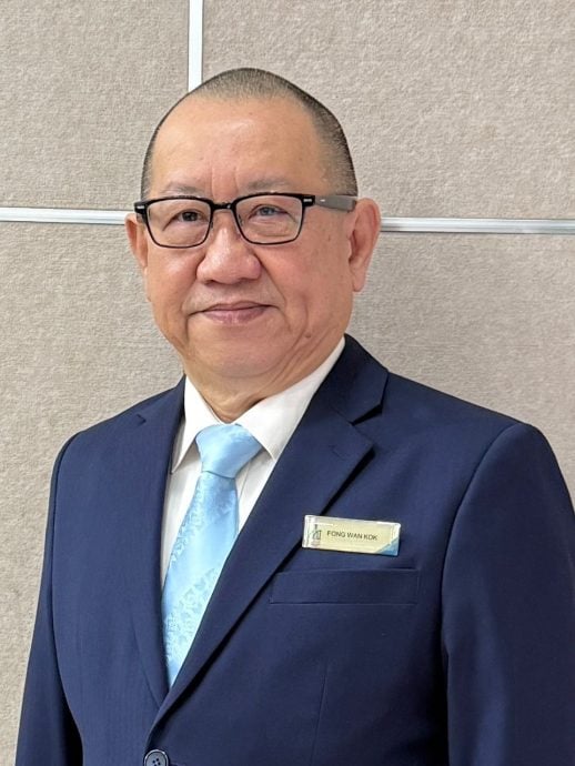 东:已签发:马华巴耶勿刹区会主席冯运国指出,民主行动党在沙巴州选全军覆没,印证该党无论在州属或联邦当政治政,一直沉迷官场的风光和艳丽,长期忽略民意回馈,触发人民下定决心,狠狠惩罚失信违诺,政绩苍白的政党