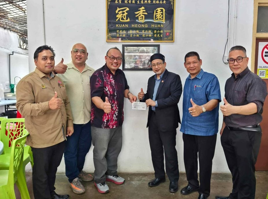 东:掌管吉兰丹州青年、体育、非政府组织及民族团结委员会的行政议员查玛沙里,全力支持连续3年在吉兰丹福建会馆举办的“哥打峇鲁电影节(Pesta Filem Kota Bharu)”,在2026年以更大规模的形式筹备和举办。