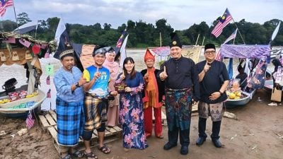 百乐文化节隆重举行 水上市集精彩亮相