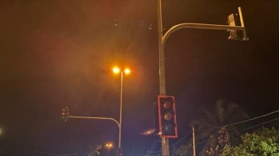 福星花园往联邦公路  交通灯失灵 小心驾驶