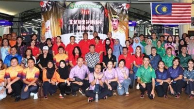 拿督斯里孙诗传杯保龄球赛 促进教师情谊与健康意识