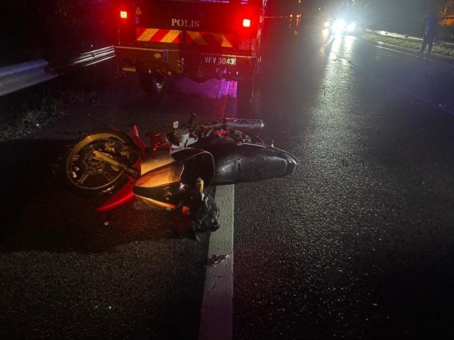 东：（已签发）两摩托车迎面猛撞，骑士一死一重伤