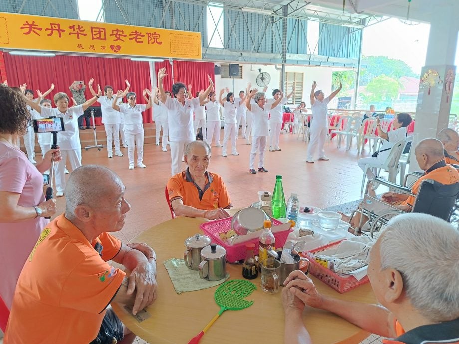 东:(已签发)关丹华团安老院举办集体生日会 温情满溢庆长者之乐