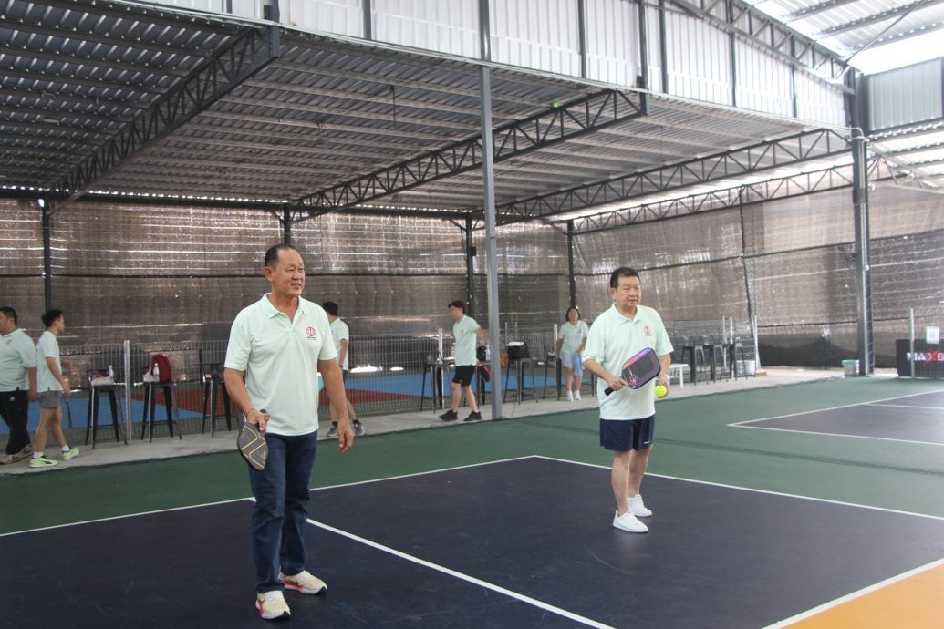 东:(已签发)年轻人不愿选择基层岗位,蔡兆生:住家水电技工难找人